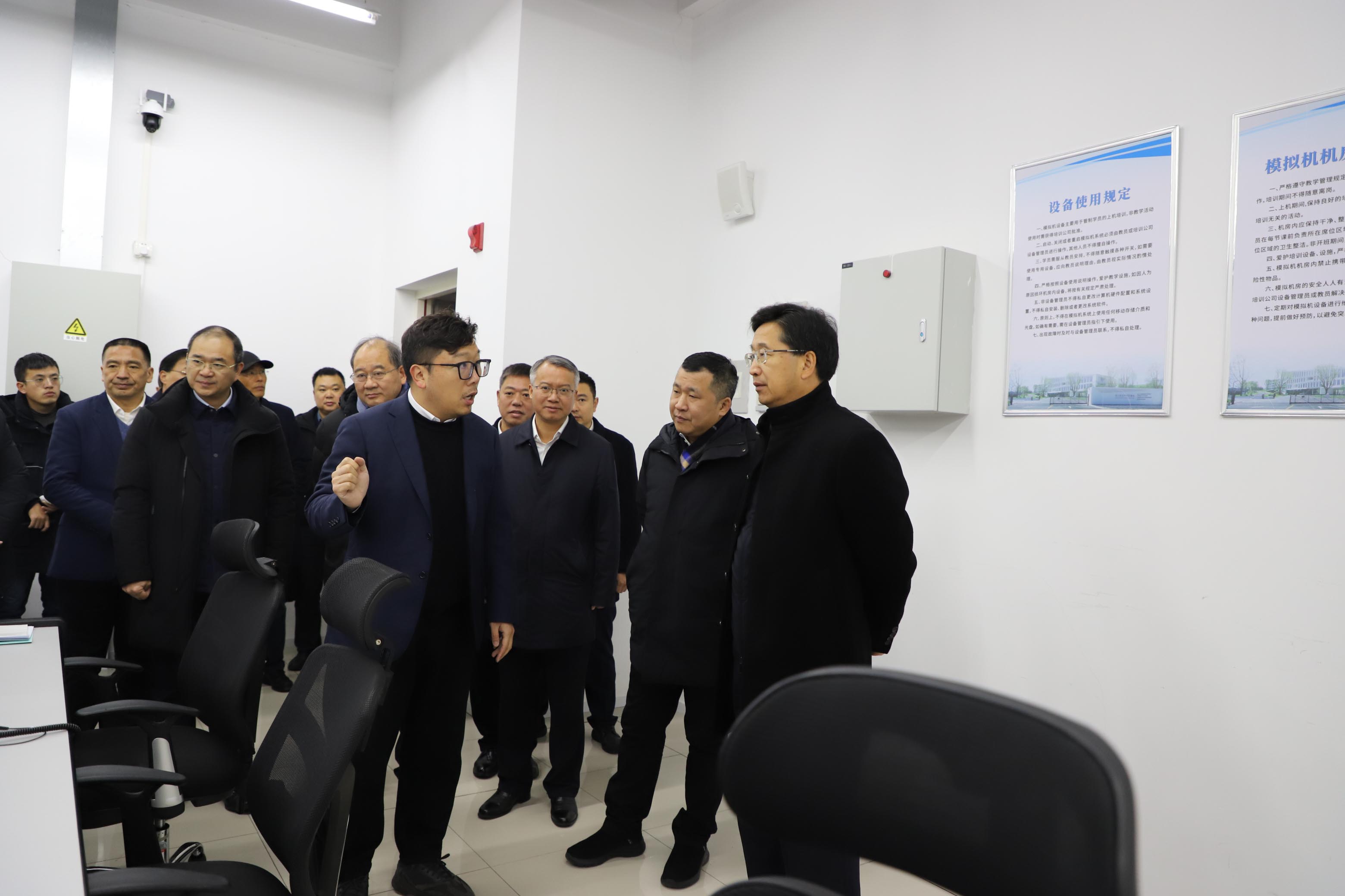 省人大常委會黨組書記、副主任陳金彪調(diào)研浙江航空產(chǎn)學(xué)研基地