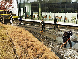 同心協(xié)力齊上陣，基地開展疊水池清洗大行動(dòng)